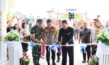 Wakapolda Bali Resmikan SPPG Polri , Polres Gianyar Langkah Nyata Dukung Gizi dan Ketahanan Pangan